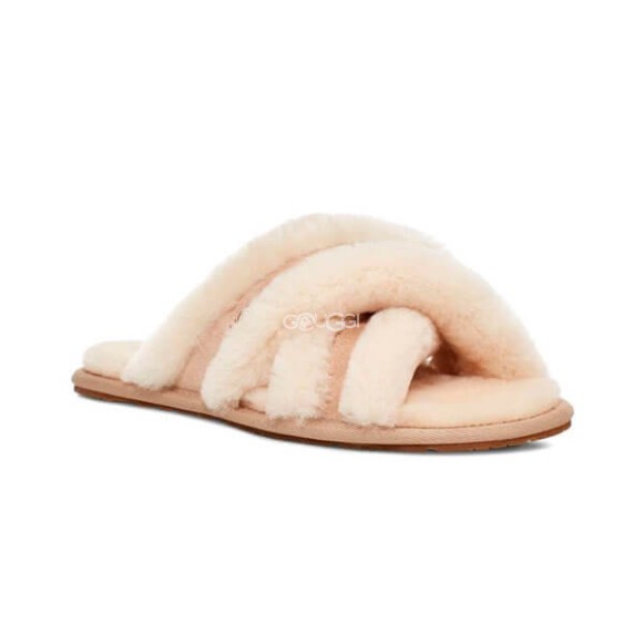 Ugg Slippers Scuffita Sand