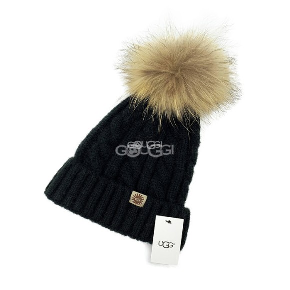 UGG Hat Black