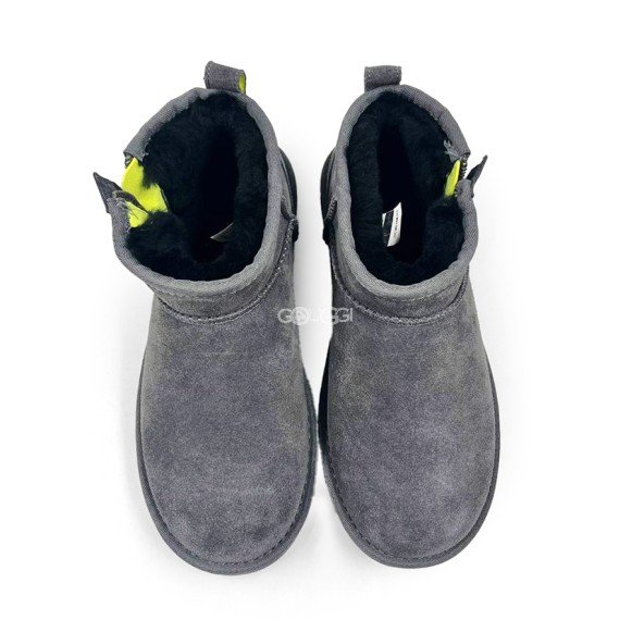 Ugg Women's Ultra Mini Grey Zip